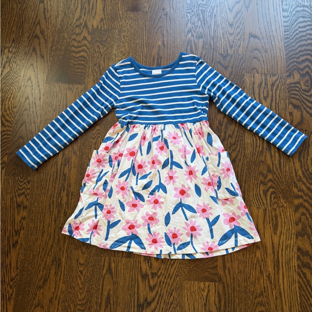 Hanna Andersson dress - size 5